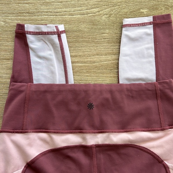 Athleta Leggings Size Medium - Picture 3 of 8